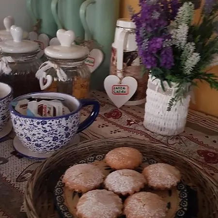 Degli Ulivi Bed & Breakfast 3*