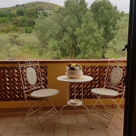 Degli Ulivi Couette-café 3*