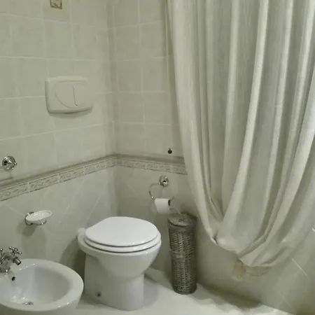 Degli Ulivi Bed & Breakfast 3*